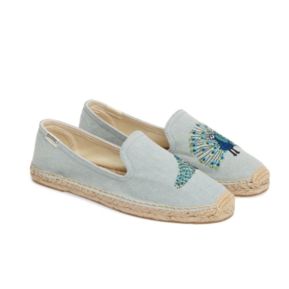 *SOLD* SOLUDOS Peacock Embroidered Smoking Slipper - Picture 2 of 9